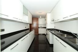 Departamento en arriendo en Las Condes — foto 9 de 10